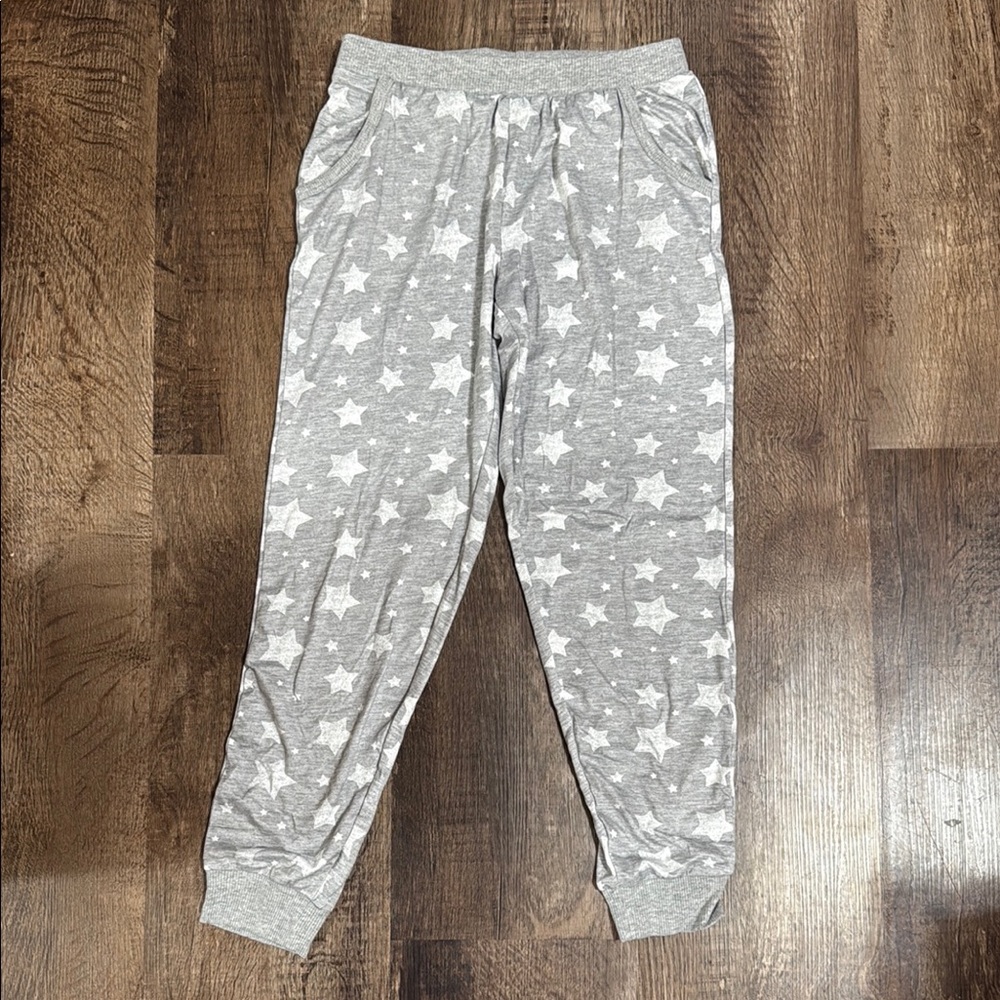 Rene Rofe Kids Pajama Bottoms in Gray with White Stars